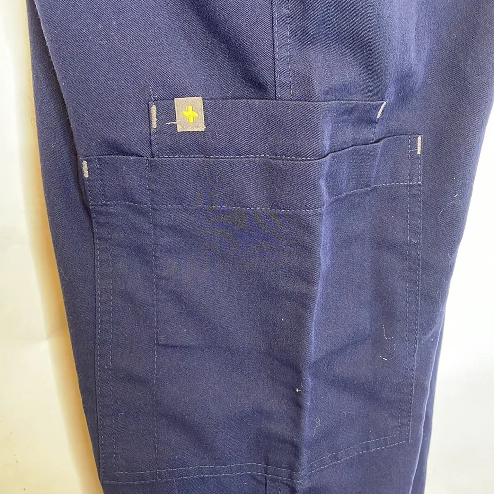 FIGS Men's Blue Cargo Scrub Pants (M)